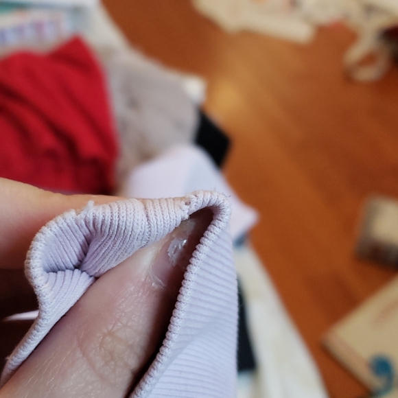 🔴American Eagle Tigers Phys. Ed. Lavender Hoodie - Picture 7 of 8